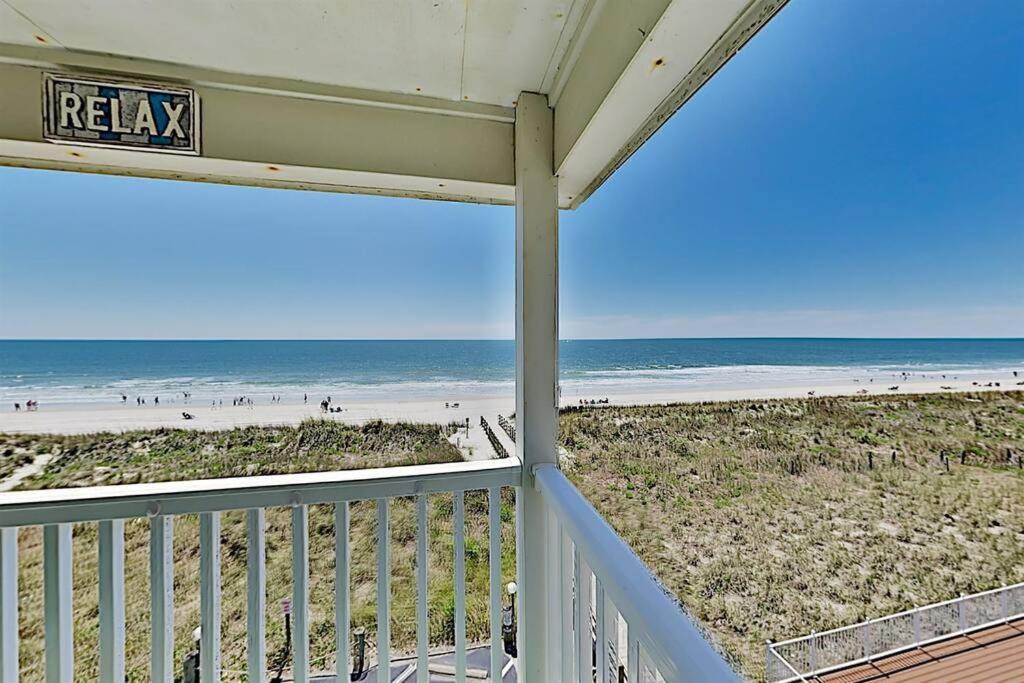 *2Br Oceanfront Retreat*King Ensuite*Pool*Nmb Cherry Grove*Pc4 Μιρτλ Μπιτς Εξωτερικό φωτογραφία