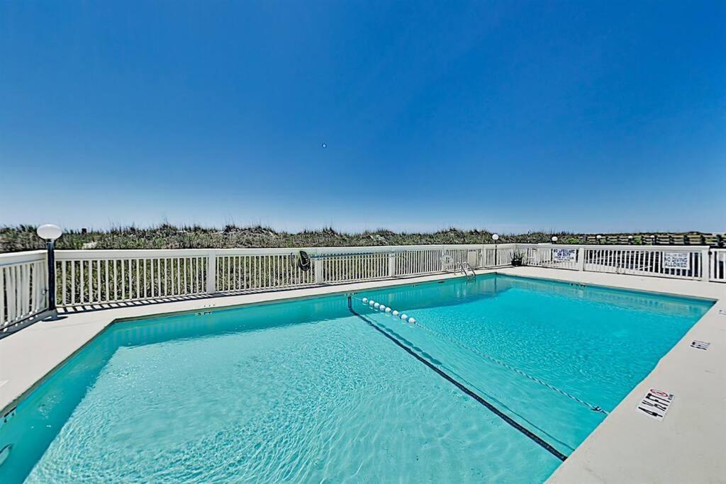 *2Br Oceanfront Retreat*King Ensuite*Pool*Nmb Cherry Grove*Pc4 Μιρτλ Μπιτς Εξωτερικό φωτογραφία